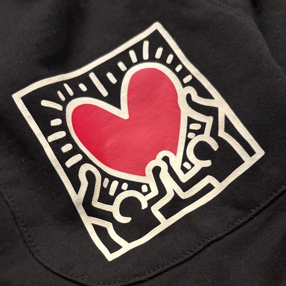 Keith Haring Black Sweatshirt and Joggers Set with Red Heart - Picture 6 of 12